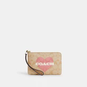 Coach Corner Zip Wristlet In Signature Canvas With Heart Print - NWT